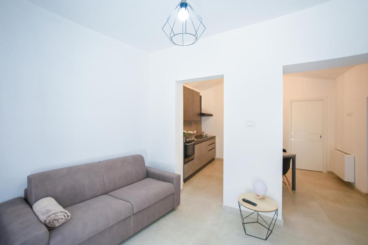 Tatta & Nanna Apartment Ольена Экстерьер фото