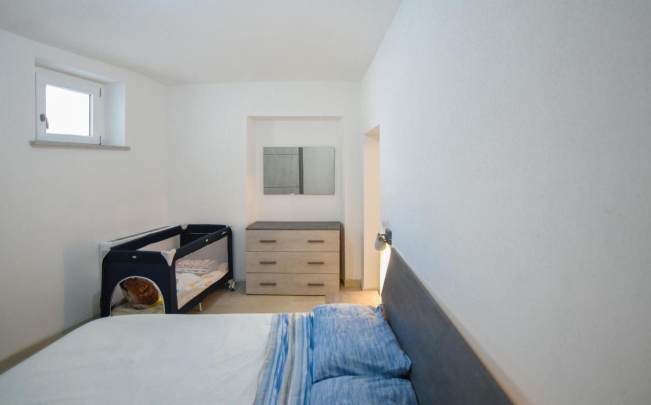 Tatta & Nanna Apartment Ольена Экстерьер фото